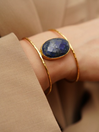 Handmade Desing Brass Bracelet with Lapis Lazuli