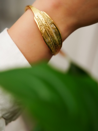 Handmade Design Gold Plated Thick Brass Bracelet