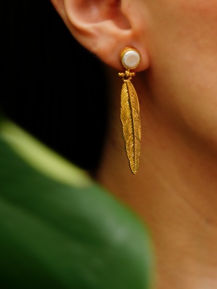 Handmade Gold Plated Brass Earrings with Pearl