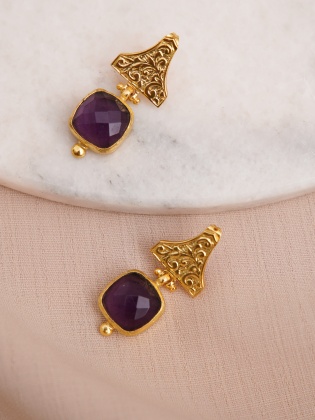 Handmade Design Brass Earrings With Amethyst Stone