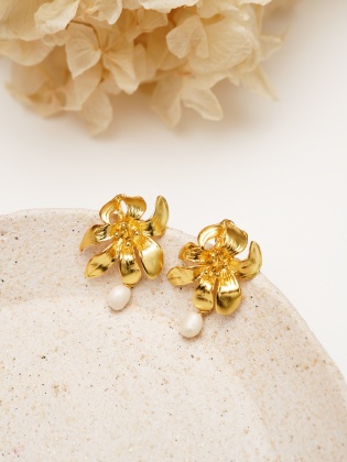 Handmade Flower Design Brass Earrings with Pearl