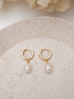 Silver Earrings with Pearls