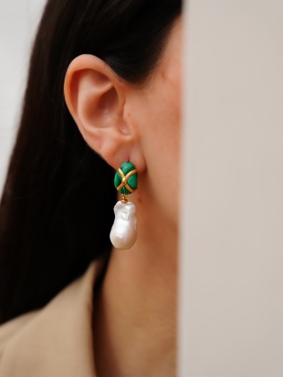 Silver Earrings with Malachite and Baroque Pearl